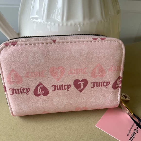NWT Juicy Couture Blush Girls Just Wanna Have Fun Double Zip Around Wallet - Picture 3 of 6